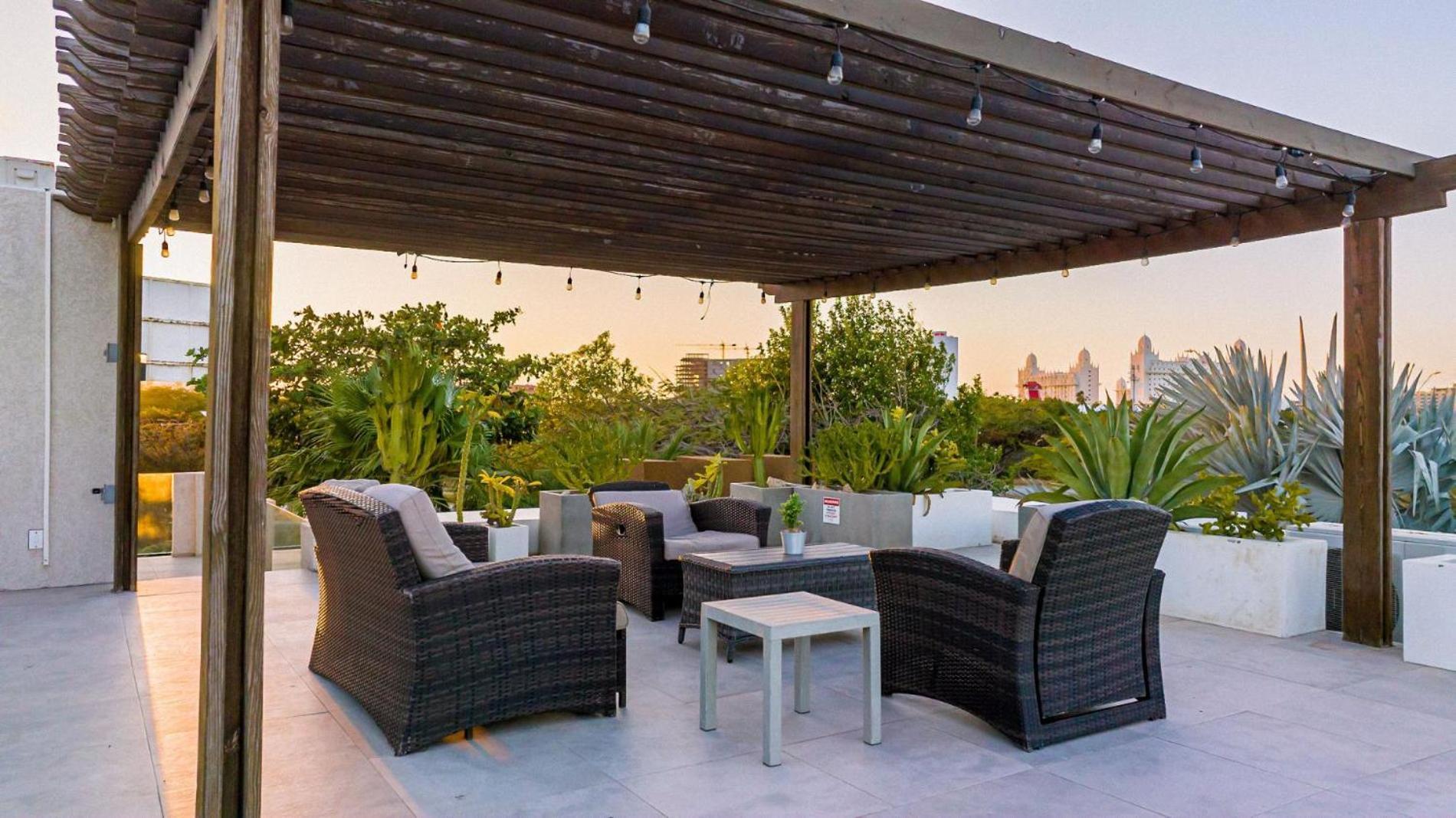 Koyari Modern Condos 9Br 7Ba Sleeps 26 W/ Pool And Roof Deck Palm Beach Bagian luar foto