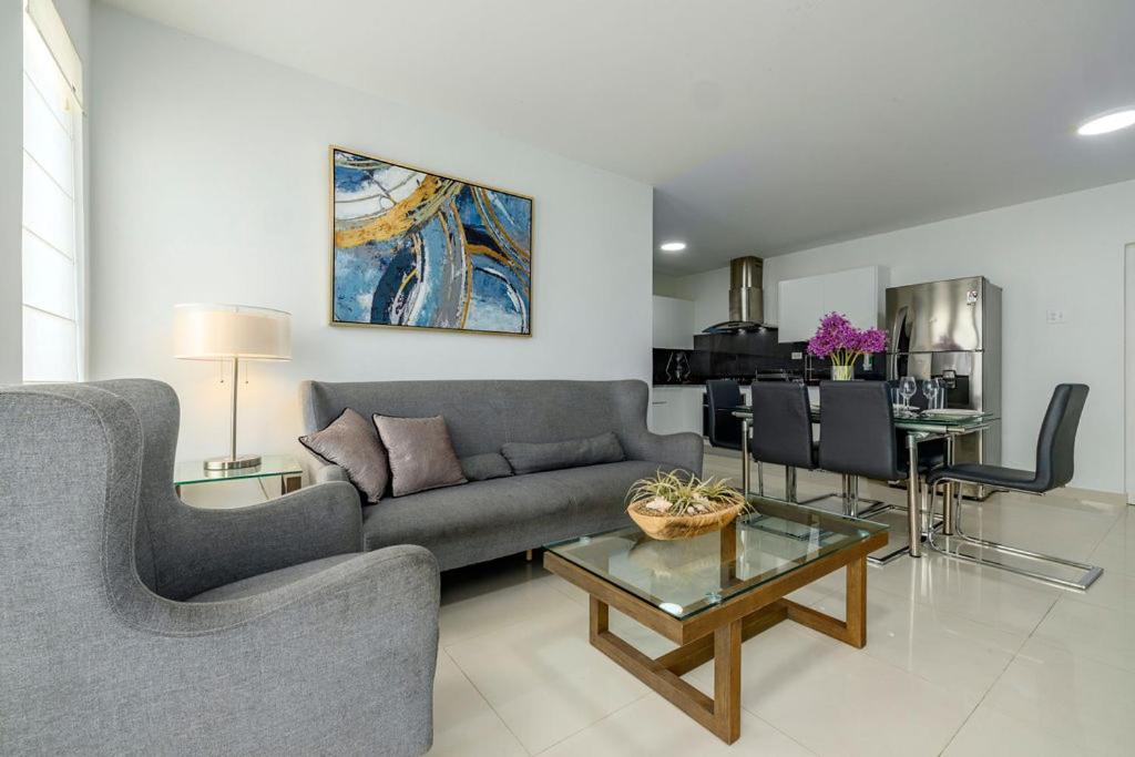 Koyari Modern Condos 9Br 7Ba Sleeps 26 W/ Pool And Roof Deck Palm Beach Bagian luar foto